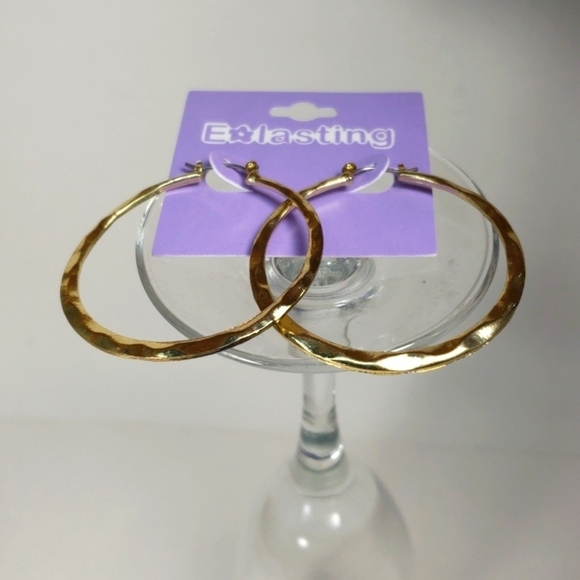 Hammered Gold Hoop Earrings, 1.75-inch - Statement Women's Fashion Jewelry - Picture 5 of 8